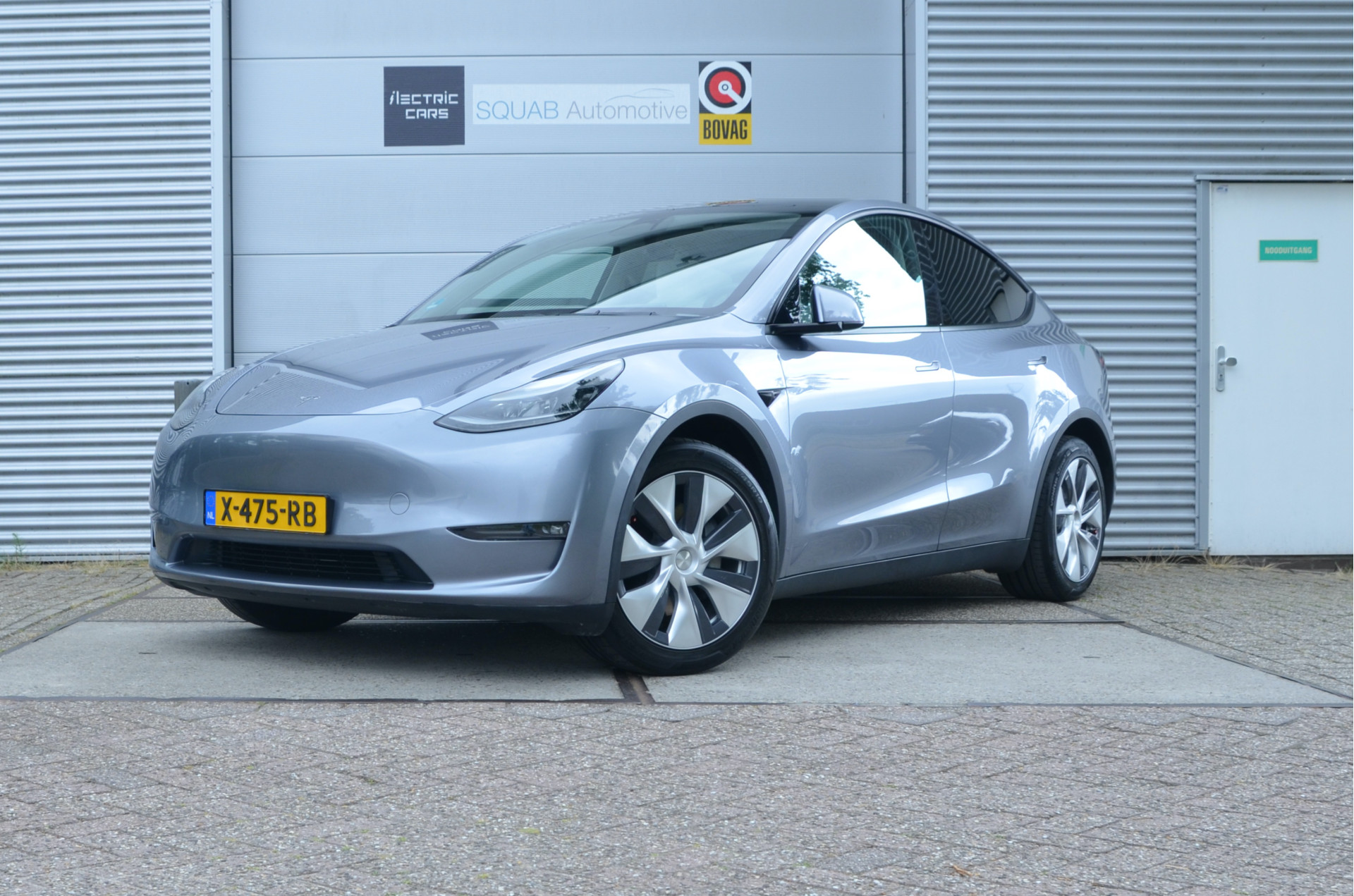 55353054/Tesla/Long Range AWD/Trekhaak (1.600kg), Enhanced AutoPilot3.0