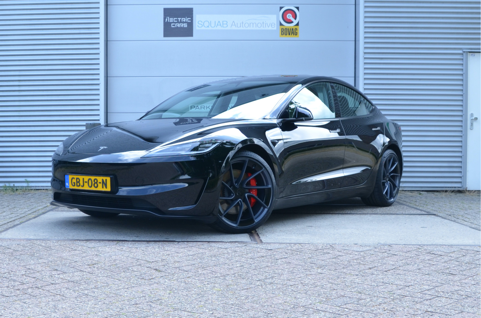 55377708/Tesla/Performance AWD/Highland, Enhanced AutoPilot4.0 (twv 3.800,-), FSD 49,- pmnd